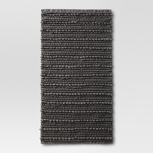 gray bath mat